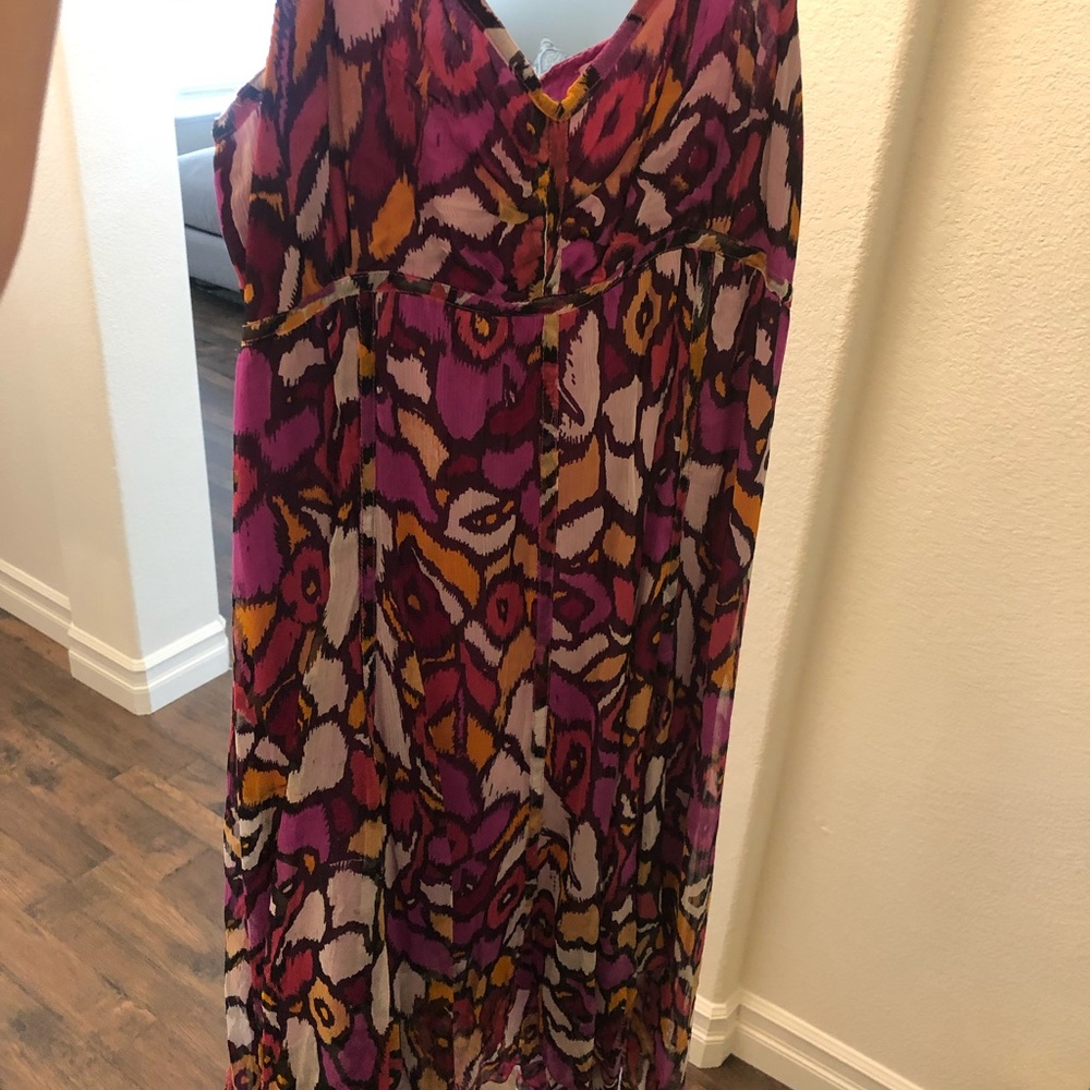Bright/Colorful Dress - Picture 3 of 5